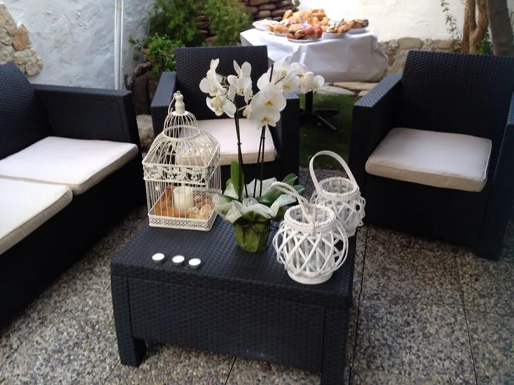 Bed and Breakfast Il Vecchio Ginepro Capoterra 0*,